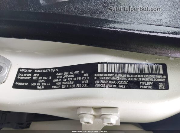ZN661XUAXHX213980 2017 MASERATI LEVANTE White Շարժիչի բաժամունքի տեսք