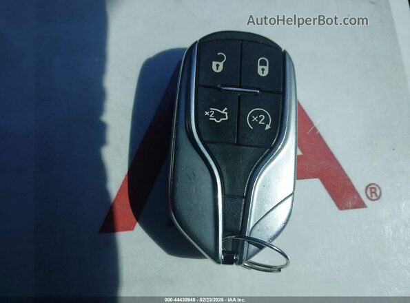 ZN661XUAXMX357863 2021 MASERATI LEVANTE Gray Вид панелі приладів