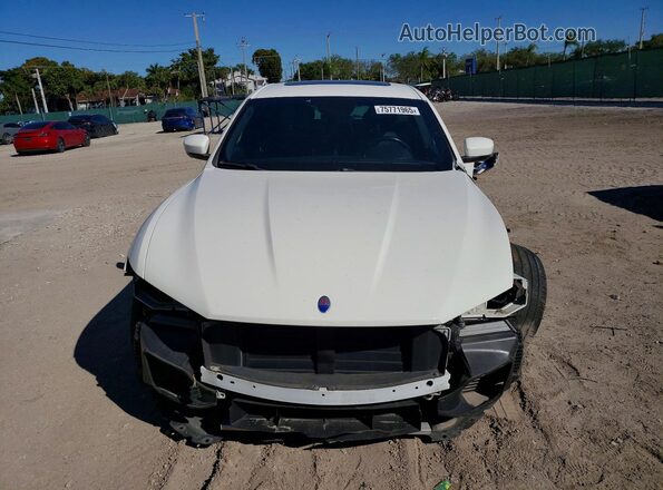 ZN661YUAXMX378525 2021 MASERATI LEVANTE White Front view