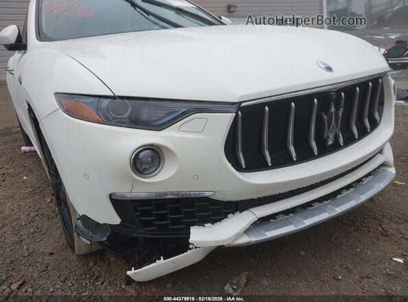 ZN661YUL6KX319793 2019 MASERATI LEVANTE White Вид спереду