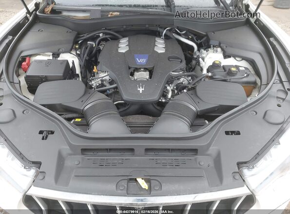 ZN661YUL6KX319793 2019 MASERATI LEVANTE White Вид ззаду