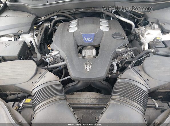 ZN661YUL9KX313485 2019 MASERATI LEVANTE White Widok z tyłu