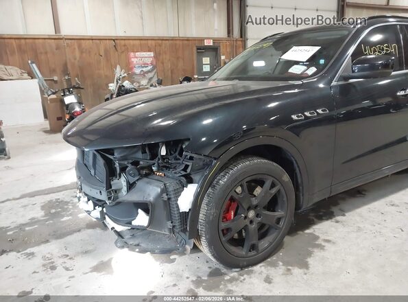 ZN661YUS5HX217546 2017 MASERATI LEVANTE Black 