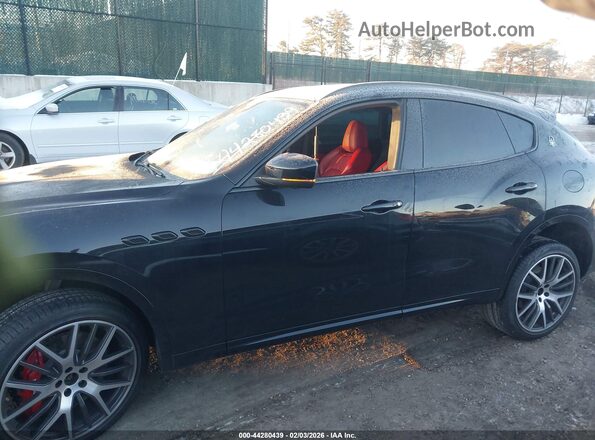 ZN661YUSXMX365525 2021 MASERATI LEVANTE Black Սալոնի 360 աստիճան տեսք