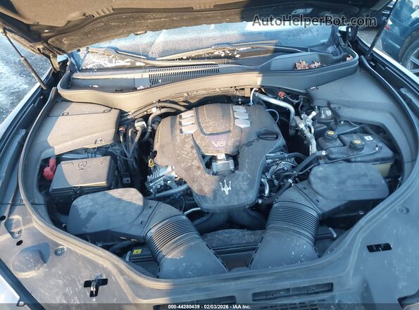 ZN661YUSXMX365525 2021 MASERATI LEVANTE Black Հետևի տեսք