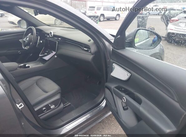 ZN682AVA1P7438465 2023 MASERATI GRECALE Gray Widok wnętrza z przodu