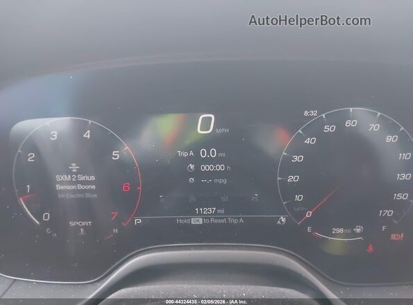 ZN682AVA1P7438465 2023 MASERATI GRECALE Gray Widok tylnych siedzeń