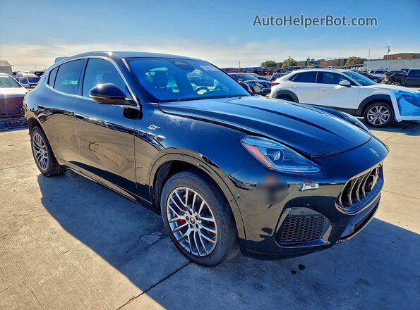 ZN682AVA7P7415983 2023 MASERATI GRECALE Black Przód prawy