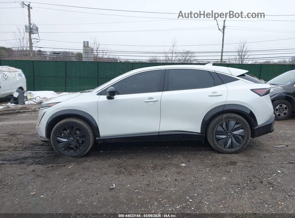 JN8AF0BE6SM460033 2025 NISSAN OTHER White Widok wnętrza 360 stopni