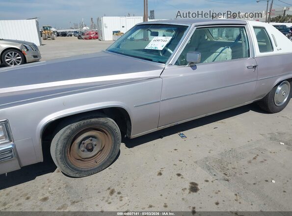00006D47S7E651406 1977 CADILLAC DEVILLE Silver Front view