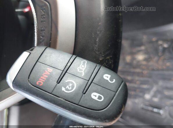 1C4RJFBG3LC322510 2020 JEEP GRAND CHEROKEE Black Widok deski rozdzielczej