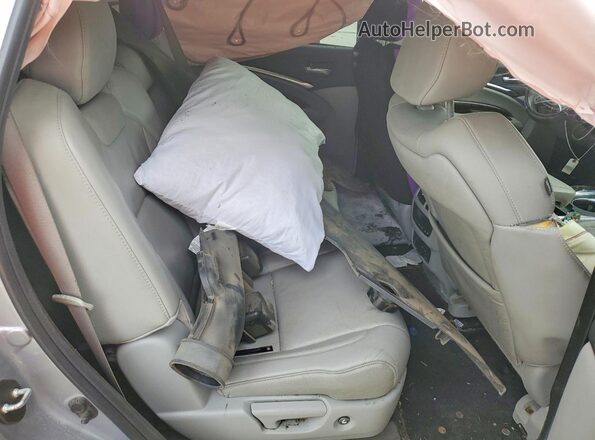 5J8YD3H33JL007646 2018 ACURA MDX Silver 
