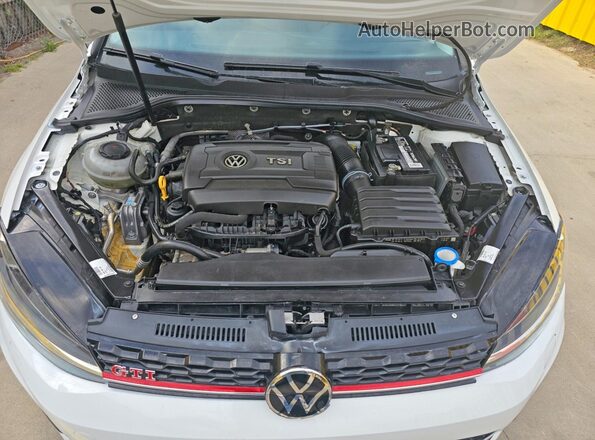 3VWG17AU3JM279221 2018 VOLKSWAGEN GOLF Белый 