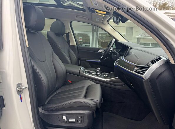 5UXCW2C00M9H53341 2021 BMW X7 Белый Вид сзади