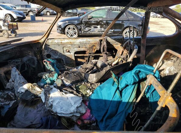 1422867461 1972 VOLKSWAGEN KARMANGHIA Пожар 