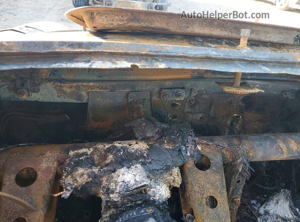 1422867461 1972 VOLKSWAGEN KARMANGHIA Пожар 