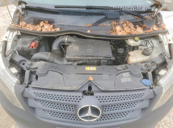 W1YV0CEY8N3964305 2022 MERCEDES-BENZ METRIS White Widok naklejki z numerem VIN