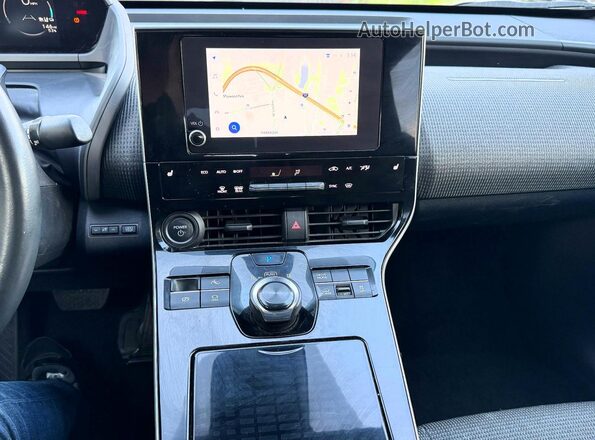 JTMABABA8PA028708 2023 SUBARU SOLTERRA White Вид підкапотного простору
