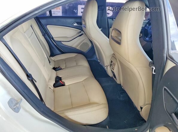 WDDSJ4EB0HN406887 2017 MERCEDES-BENZ CLA-CLASS Белый Вид задней части салона