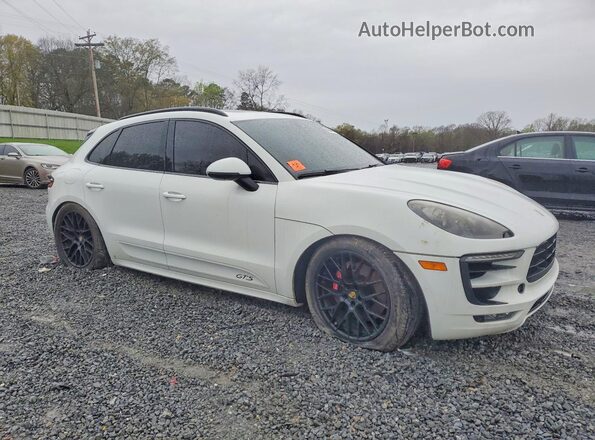 WP1AG2A57HLB51688 2017 PORSCHE MACAN White 