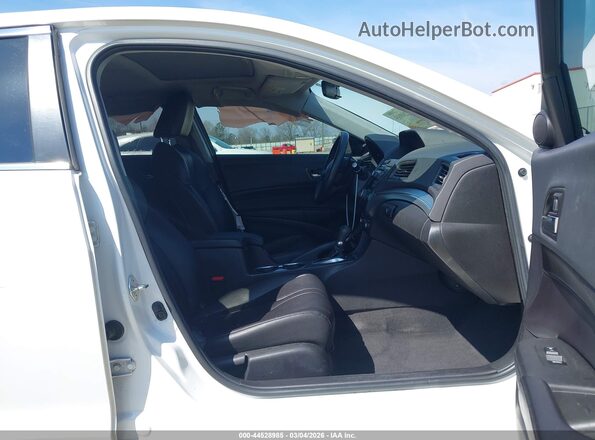 19UDE2F32KA000435 2019 ACURA ILX Белый 