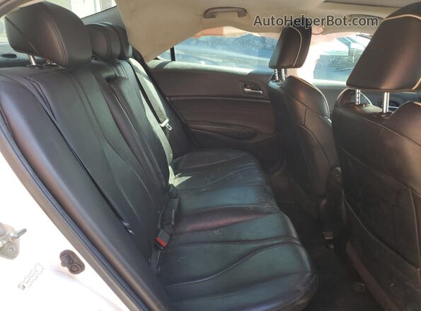 19UDE2F7XKA007992 2019 ACURA ILX Белый 