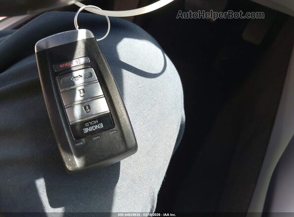 19UUB2F55GA007395 2016 ACURA TLX Белый Вид панели приборов
