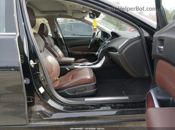19UUB2F57GA010234 2016 ACURA TLX Черный Вид салона спереди