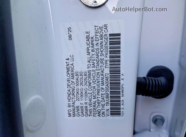 19UUB6F59SA004872 2025 ACURA TLX Black Widok komory silnika