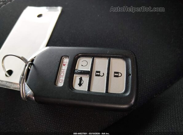 19XFC1F35JE200437 2018 HONDA CIVIC Silver Առջևի վահանակի տեսք