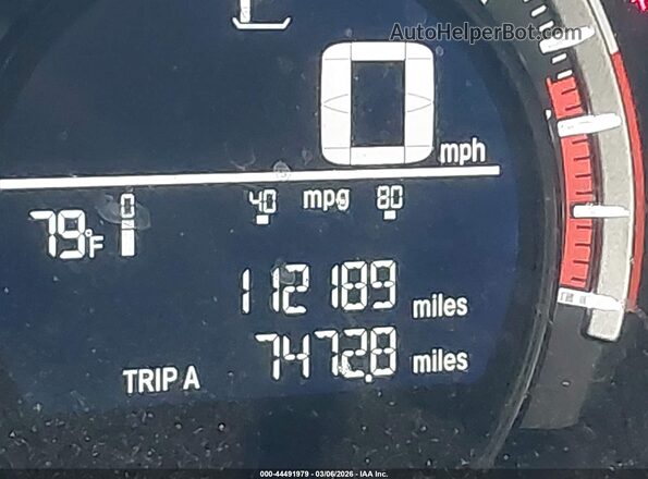19XFC2F55JE005087 2018 HONDA CIVIC Gray Widok tylnych siedzeń