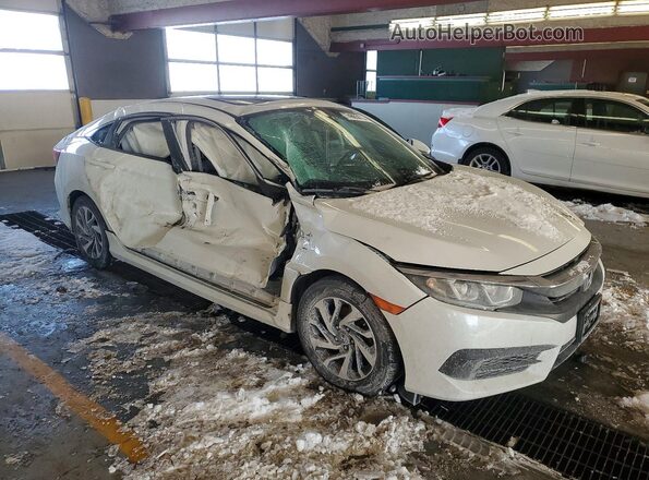 19XFC2F74GE062441 2016 HONDA CIVIC White Przód prawy