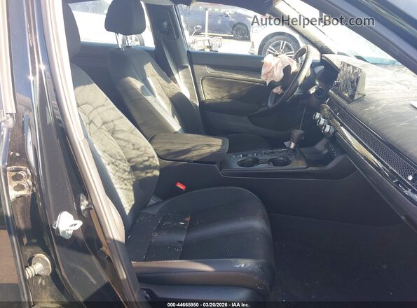 19XFL2H83SE008885 2025 HONDA CIVIC Черный Вид салона спереди