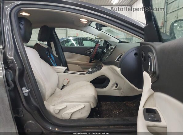 1C3CCCAB5GN183404 2016 CHRYSLER 200 Gray Front interior view
