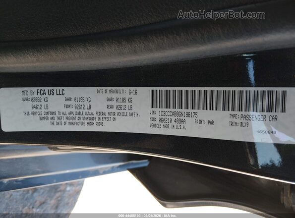 1C3CCCAB8GN188175 2016 CHRYSLER 200 Gray Vista del compartimento del motor