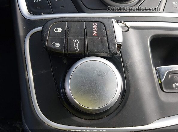 1C3CCCAB9GN167951 2016 CHRYSLER 200 Gray Вид панелі приладів