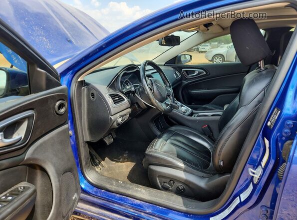 1C3CCCCB5GN119697 2016 CHRYSLER 200 Синий Вид салона спереди