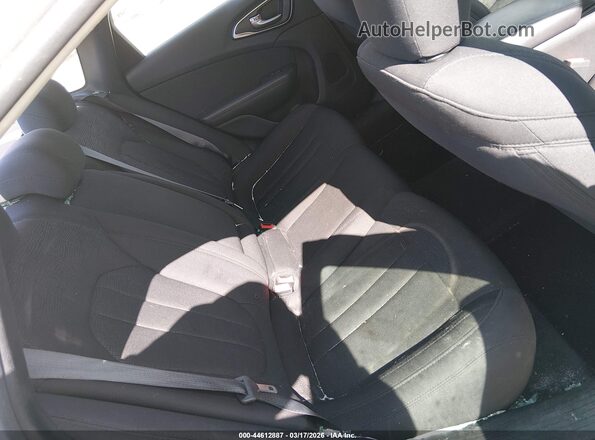 1C3CCCFBXHN501317 2017 CHRYSLER 200 White Vista de la etiqueta del VIN