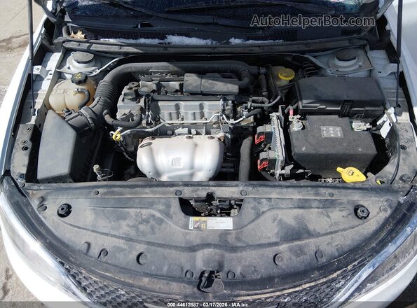 1C3CCCFBXHN501317 2017 CHRYSLER 200 White Vista trasera