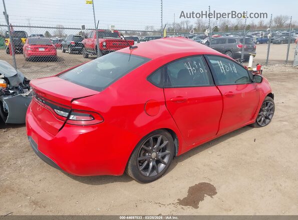 1C3CDFAA3GD625575 2016 DODGE DART Red Задня права чверть