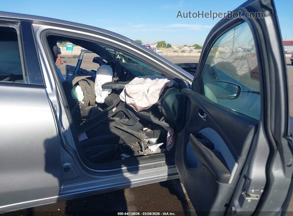 1C3CDFBB2GD540475 2016 DODGE DART Silver Вид салону спереду