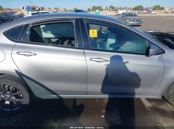 1C3CDFBB2GD540475 2016 DODGE DART Silver Вид задньої частини салону