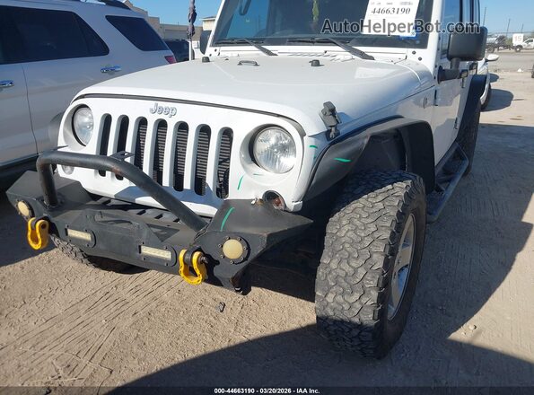 1C4BJWDG1JL886944 2018 JEEP WRANGLER White 