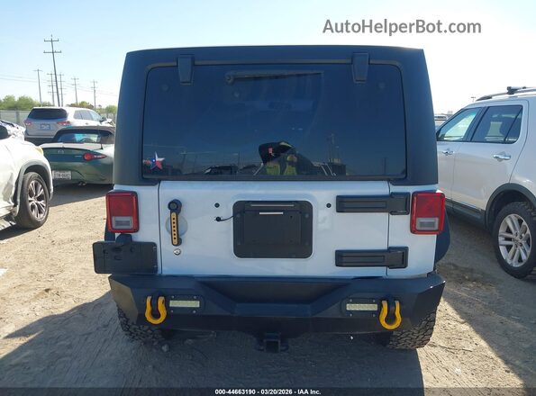 1C4BJWDG1JL886944 2018 JEEP WRANGLER White 