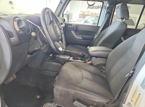 1C4BJWDG9GL290022 2016 JEEP WRANGLER Белый Вид салона спереди