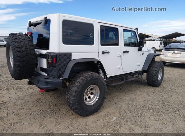1C4BJWFG9HL654115 2017 JEEP WRANGLER UNLIMITED White Rear right