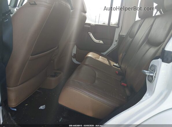 1C4HJWEG9GL216883 2016 JEEP WRANGLER UNLIMITED White Vista de la etiqueta del VIN
