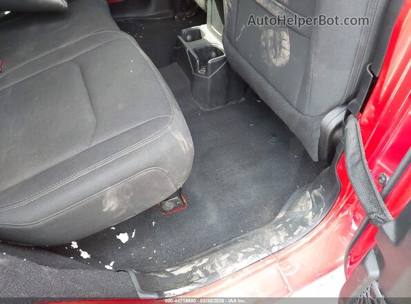 1C4HJXDG2JW147421 2018 JEEP WRANGLER UNLIMITED Red Widok naklejki z numerem VIN