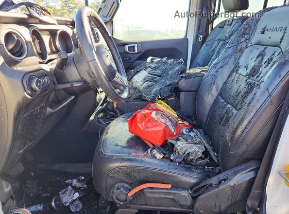 1C4HJXEN3MW704256 2021 JEEP WRANGLER White Front interior view