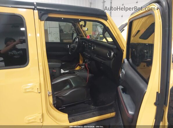 1C4HJXFG2KW611192 2019 JEEP WRANGLER UNLIMITED Yellow 